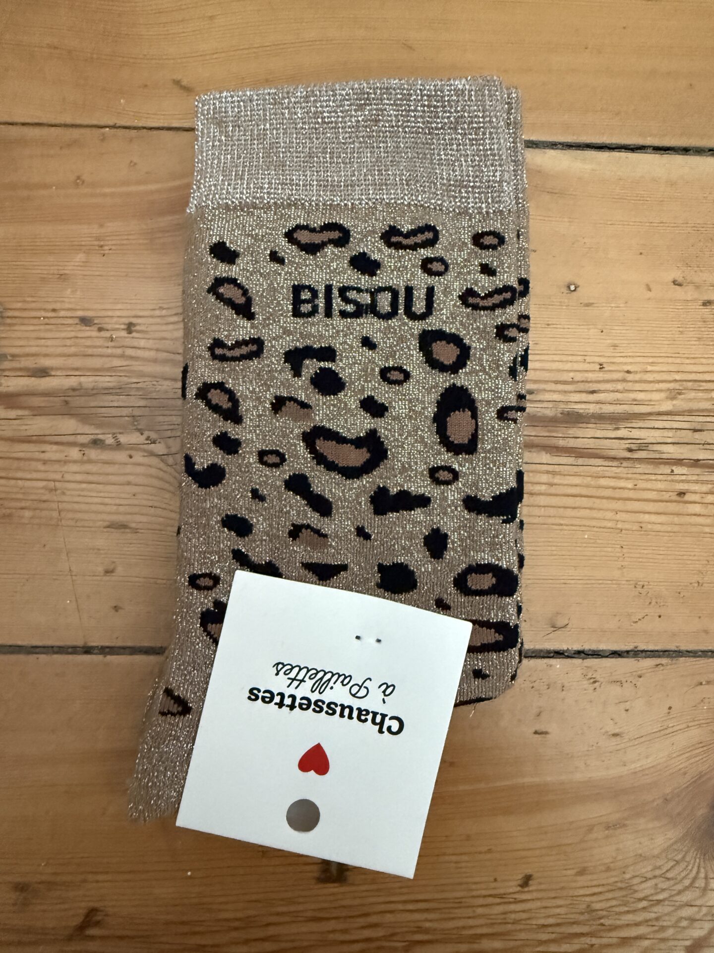 chaussettes bichette lurex gris clair et rouge