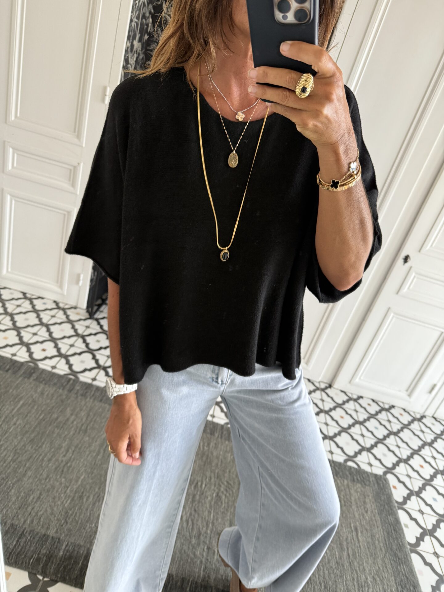 collier larges maillons pierres blanches