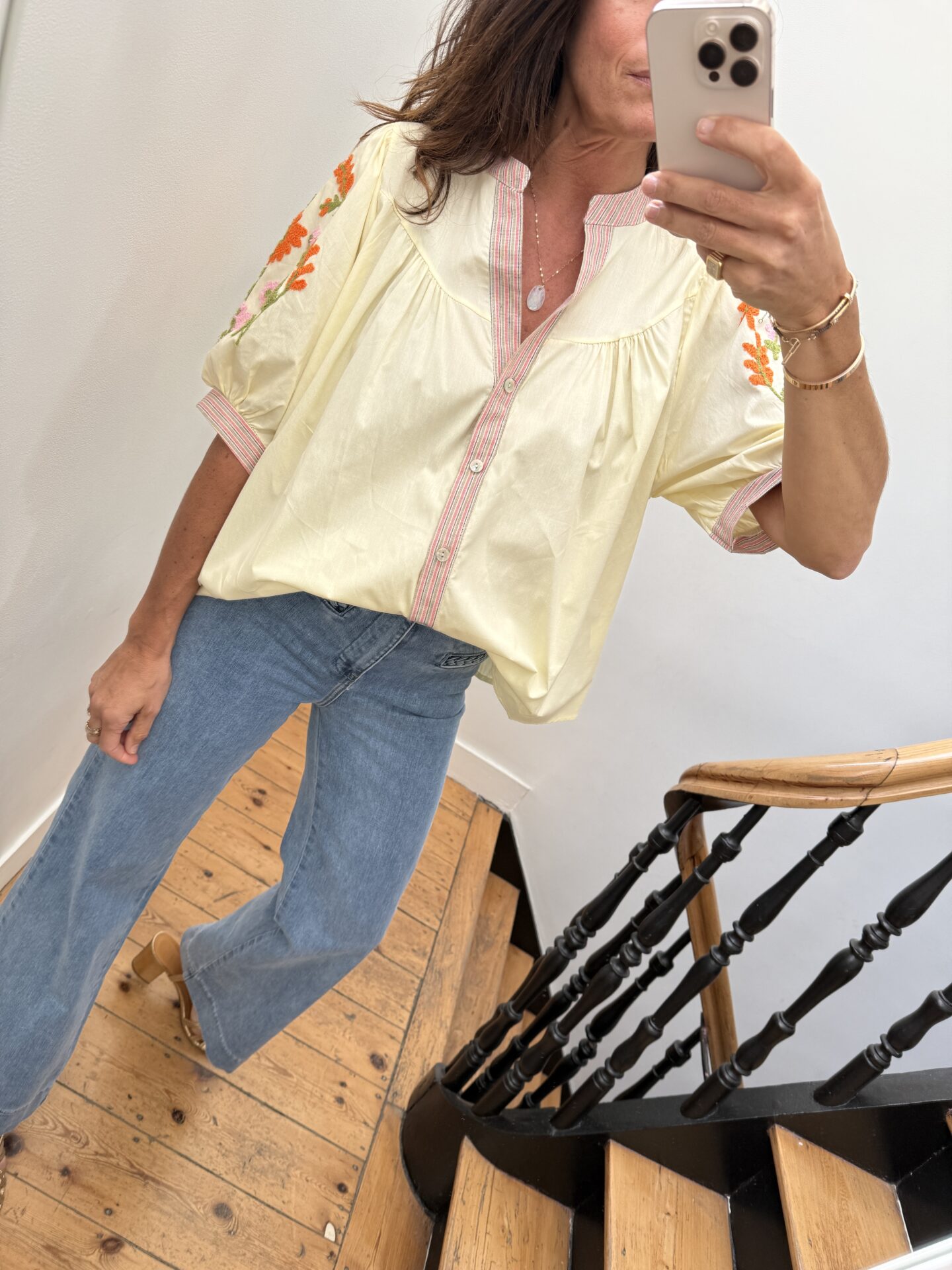 pull oversize liseret doré kaki