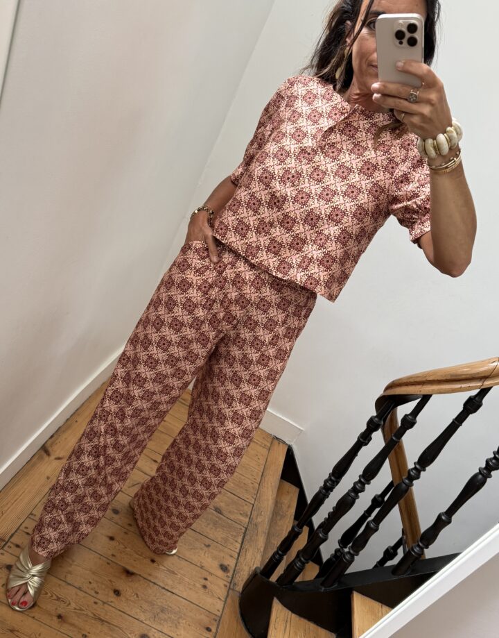 blouse noire fluide