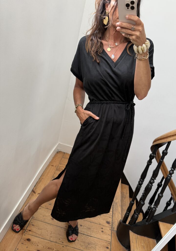 blouse noire fluide