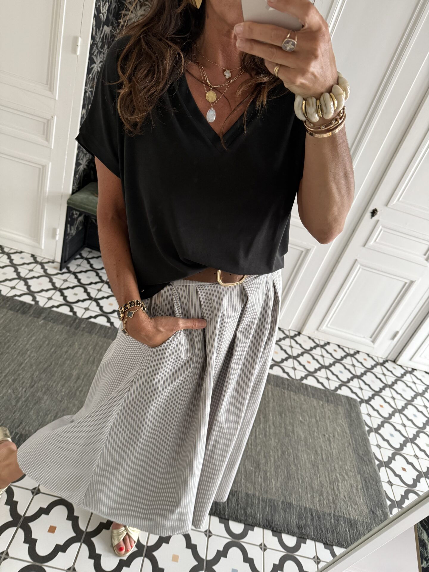 blouse noire fluide