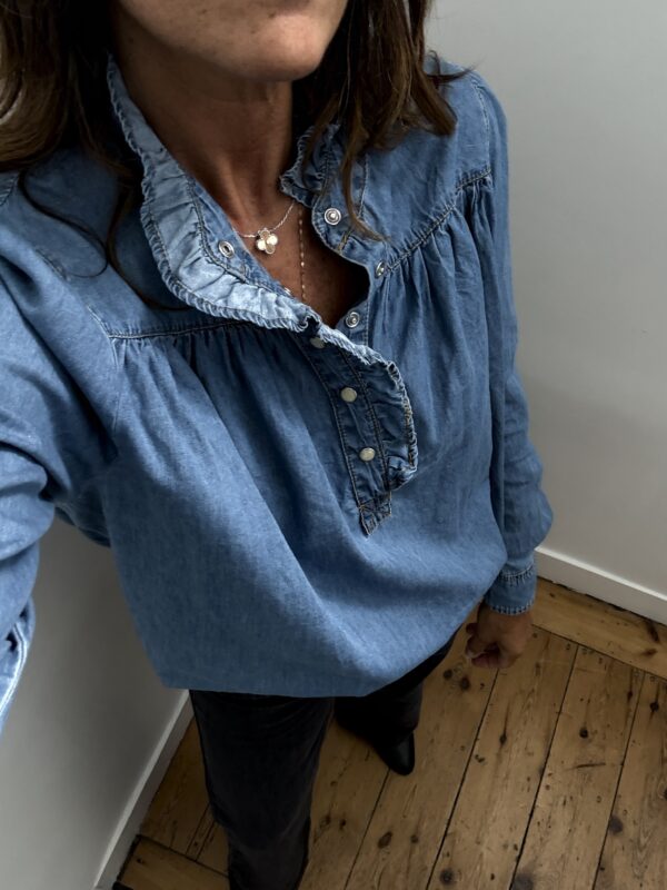 chemise rayée bleu col frou frou