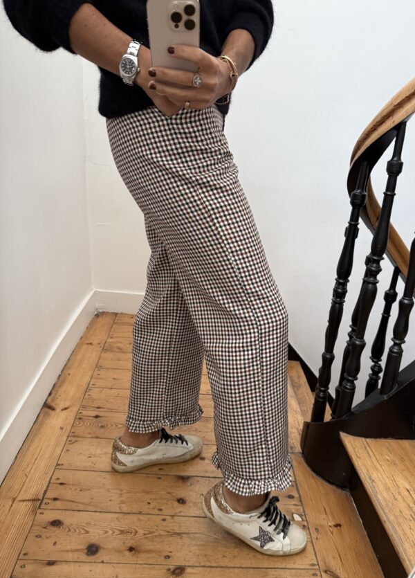 pantalon bas frou frou volant mini carreaux noir bordeaux