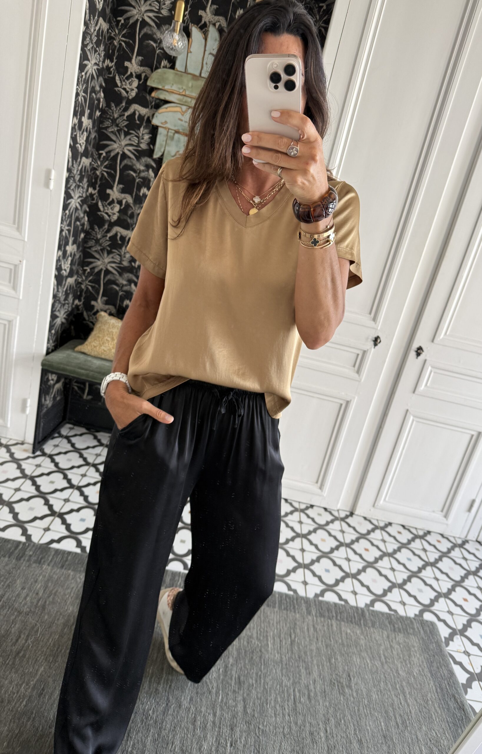 IMG_3338 tee shirt satiné greige