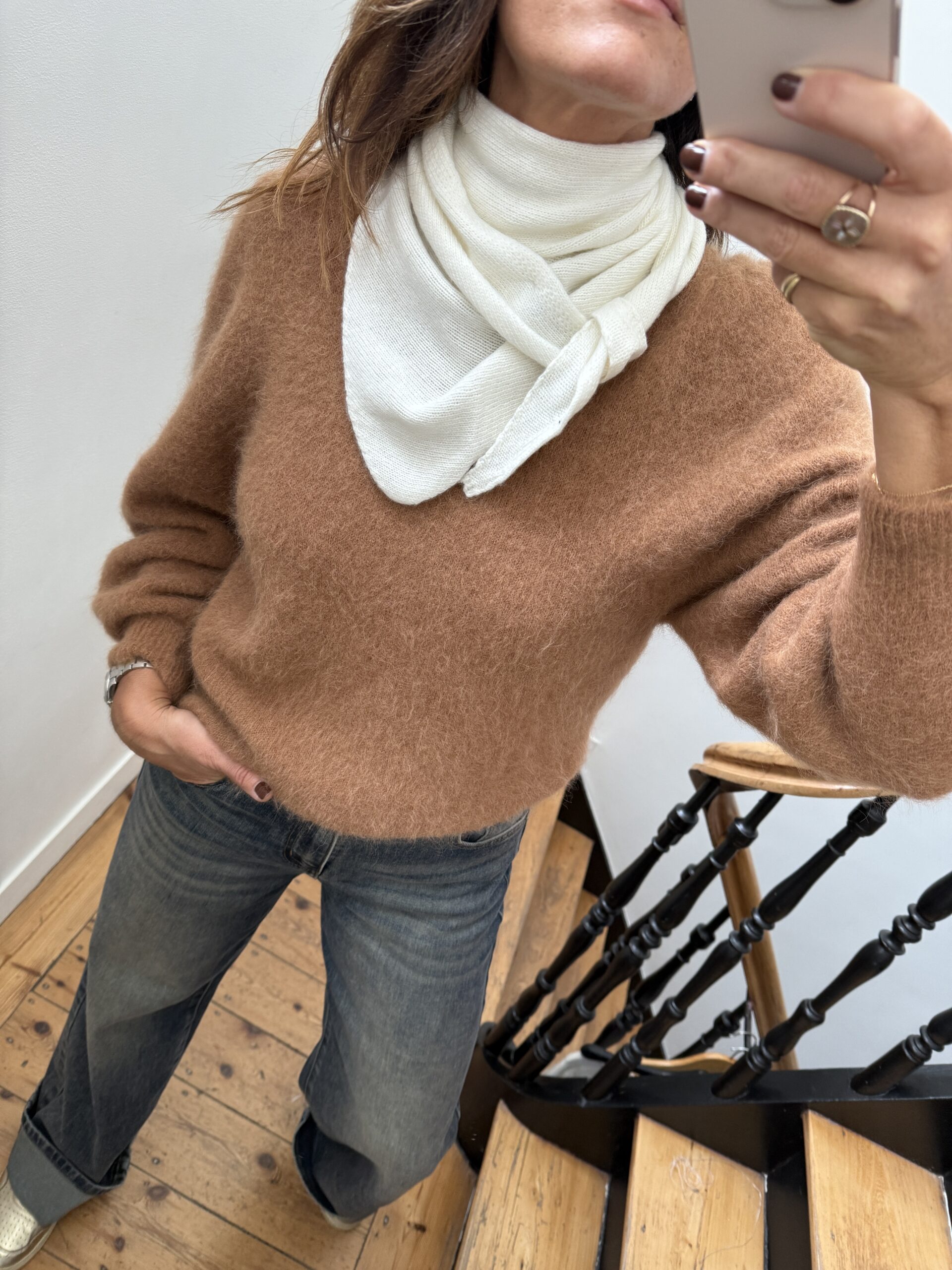 IMG_3736 echarpe triangle noir