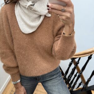 echarpe triangle noir