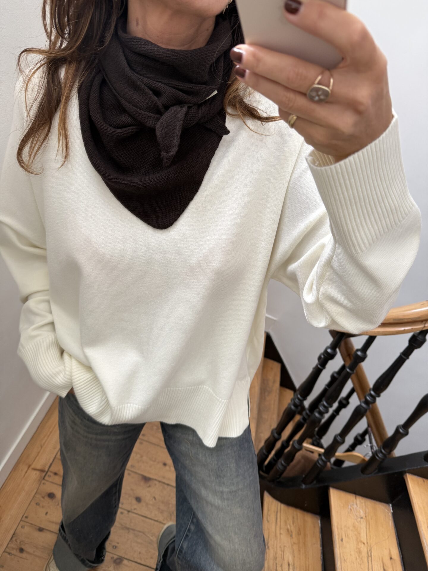 echarpe triangle noir