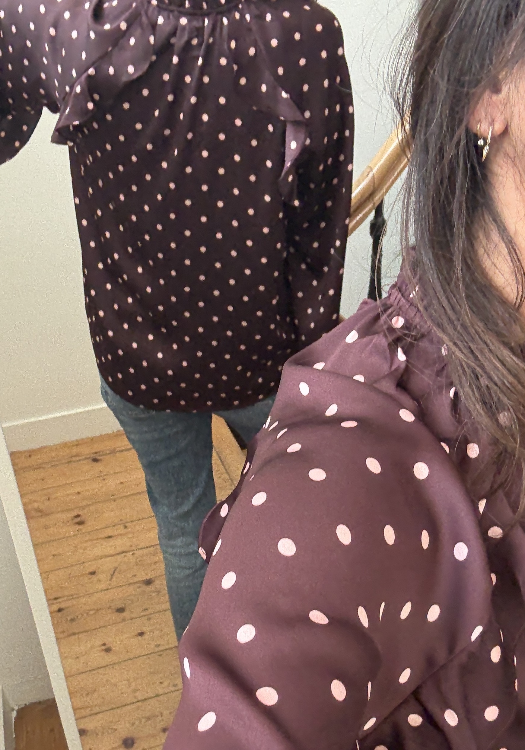 IMG_3803 blouse pois prune volants satin