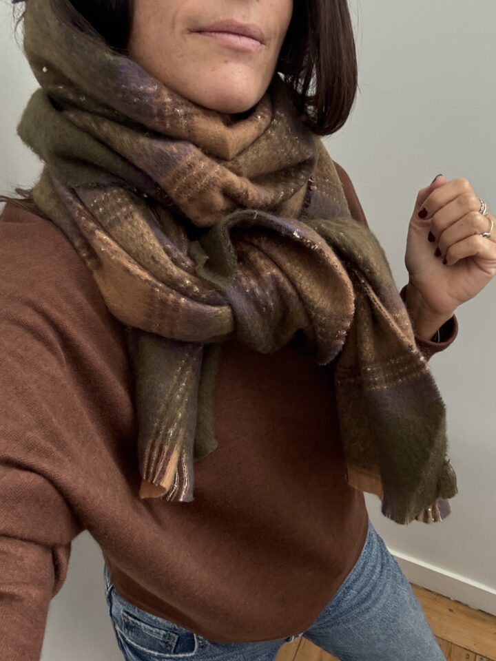 blouse pois prune volants satin