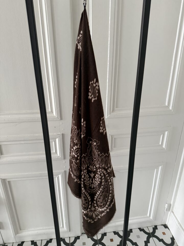 blouse pois prune volants satin