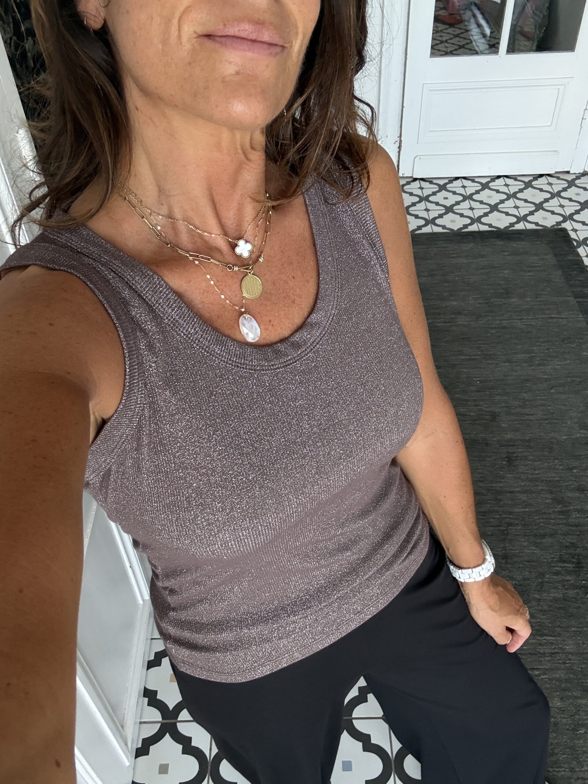 débardeur lin col v camel