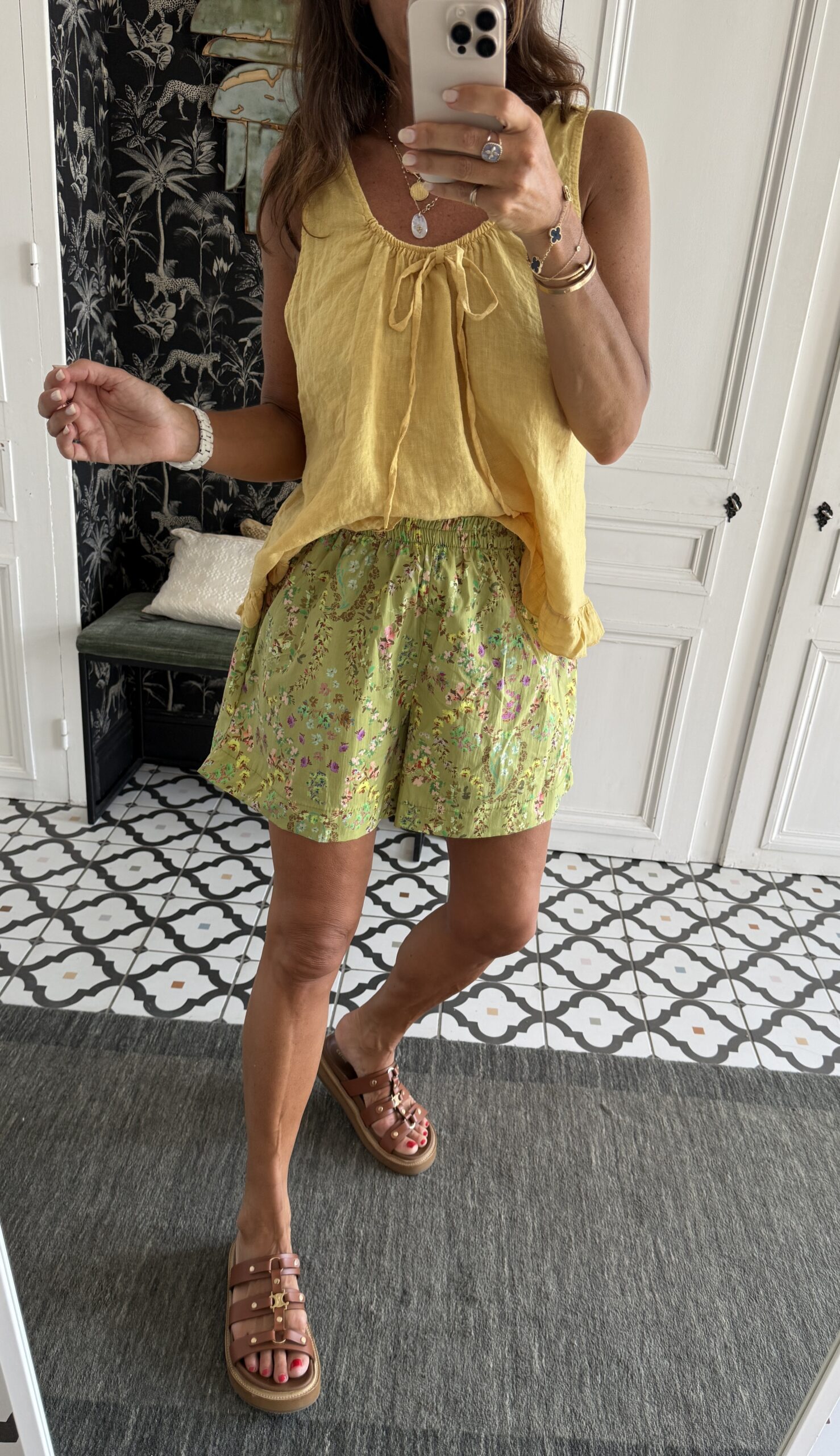short fleuri coton vert