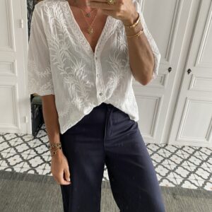 chemise brodée blanc manches dentelées