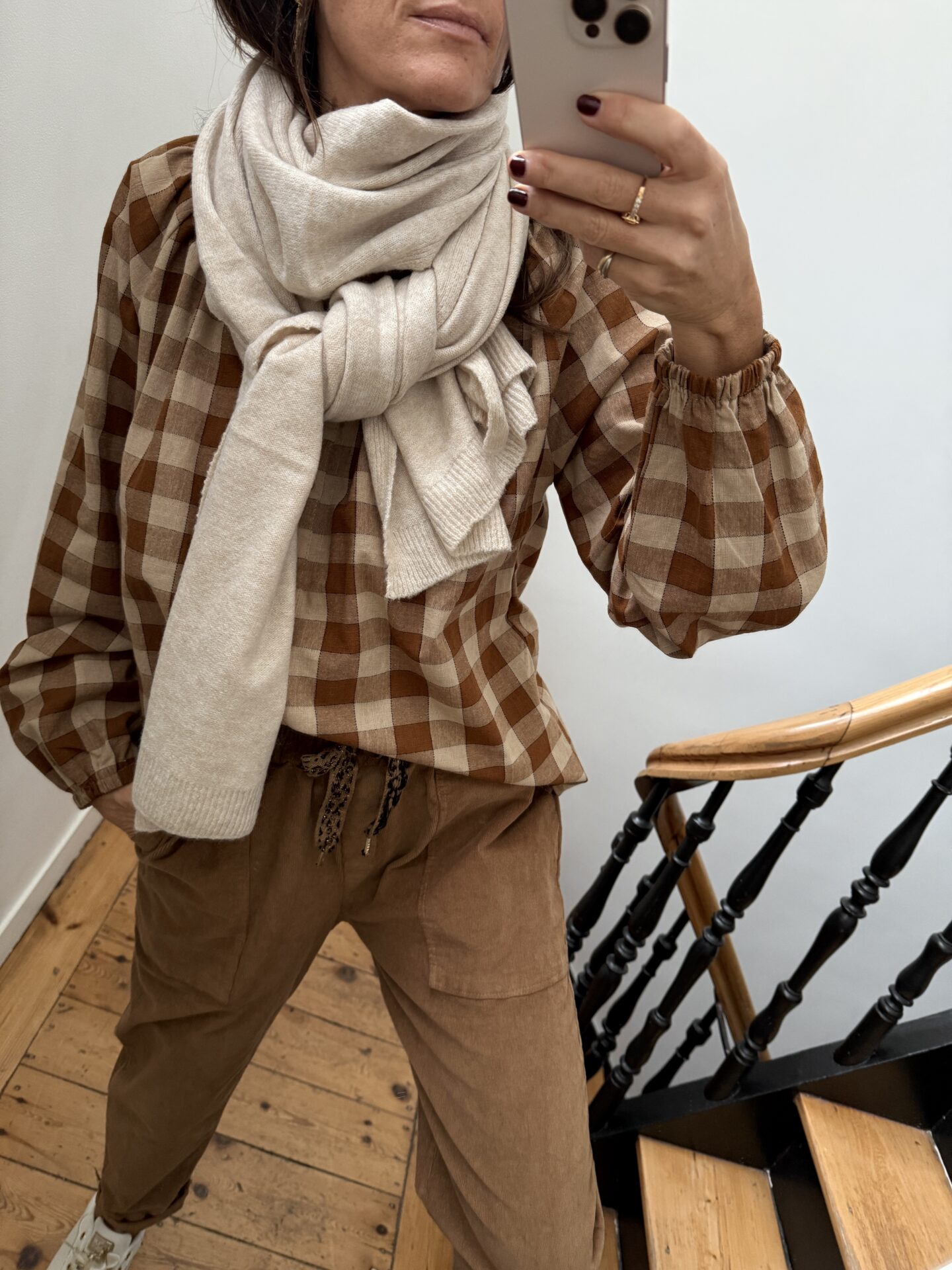 robe velours sequins noir noeud dos