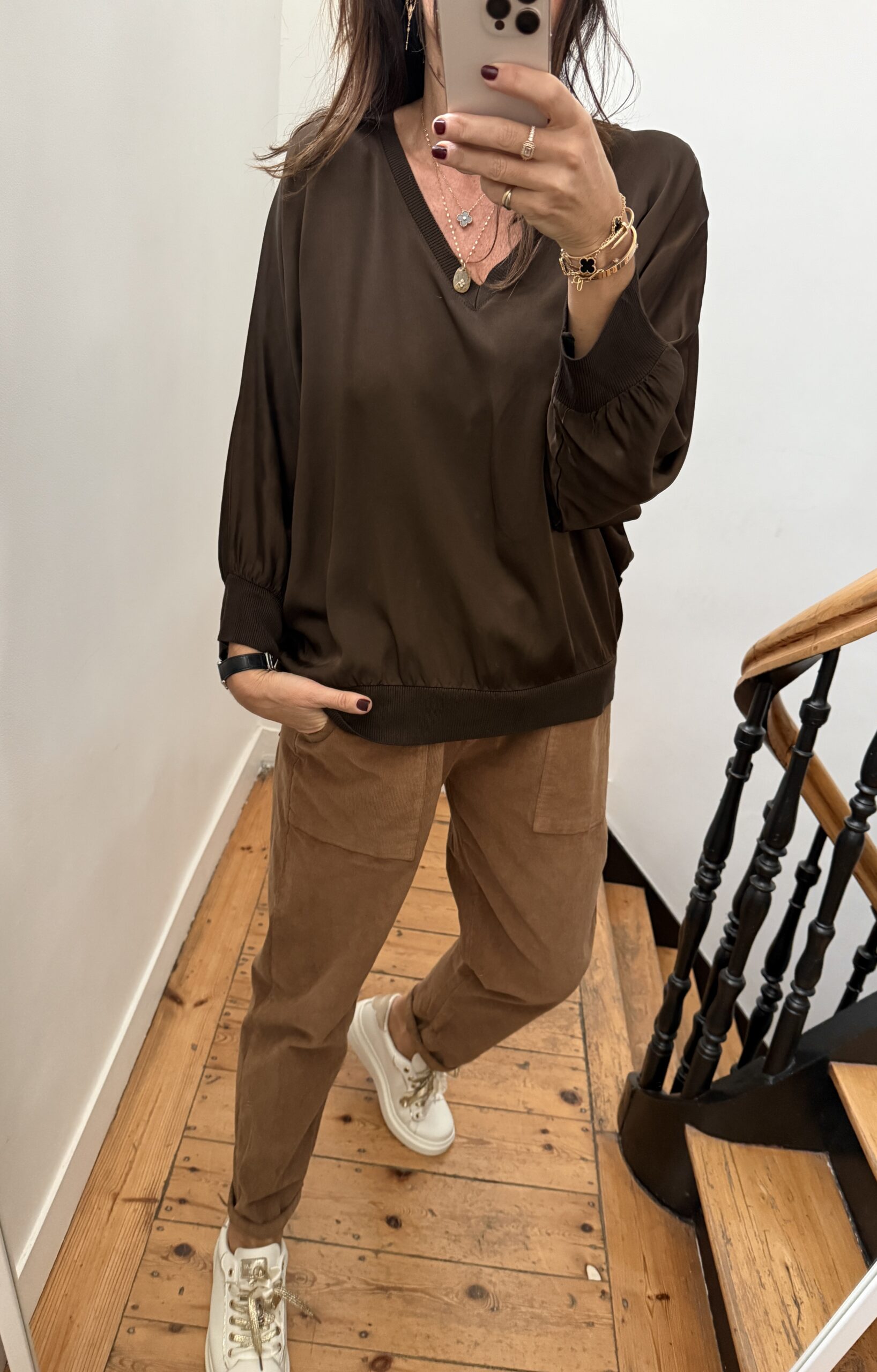 IMG_5433 robe velours sequins noir noeud dos