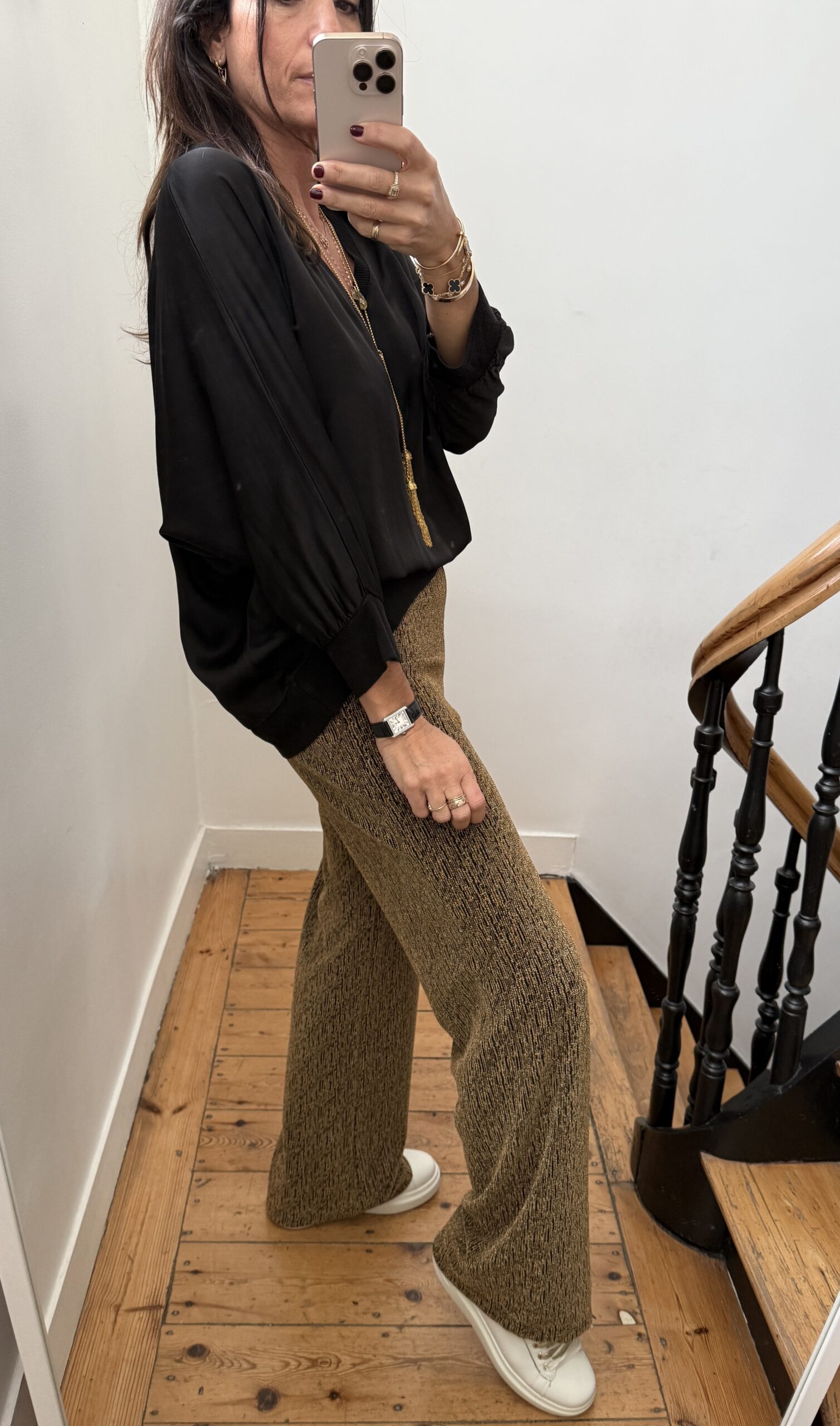 IMG_5451 robe velours sequins noir noeud dos