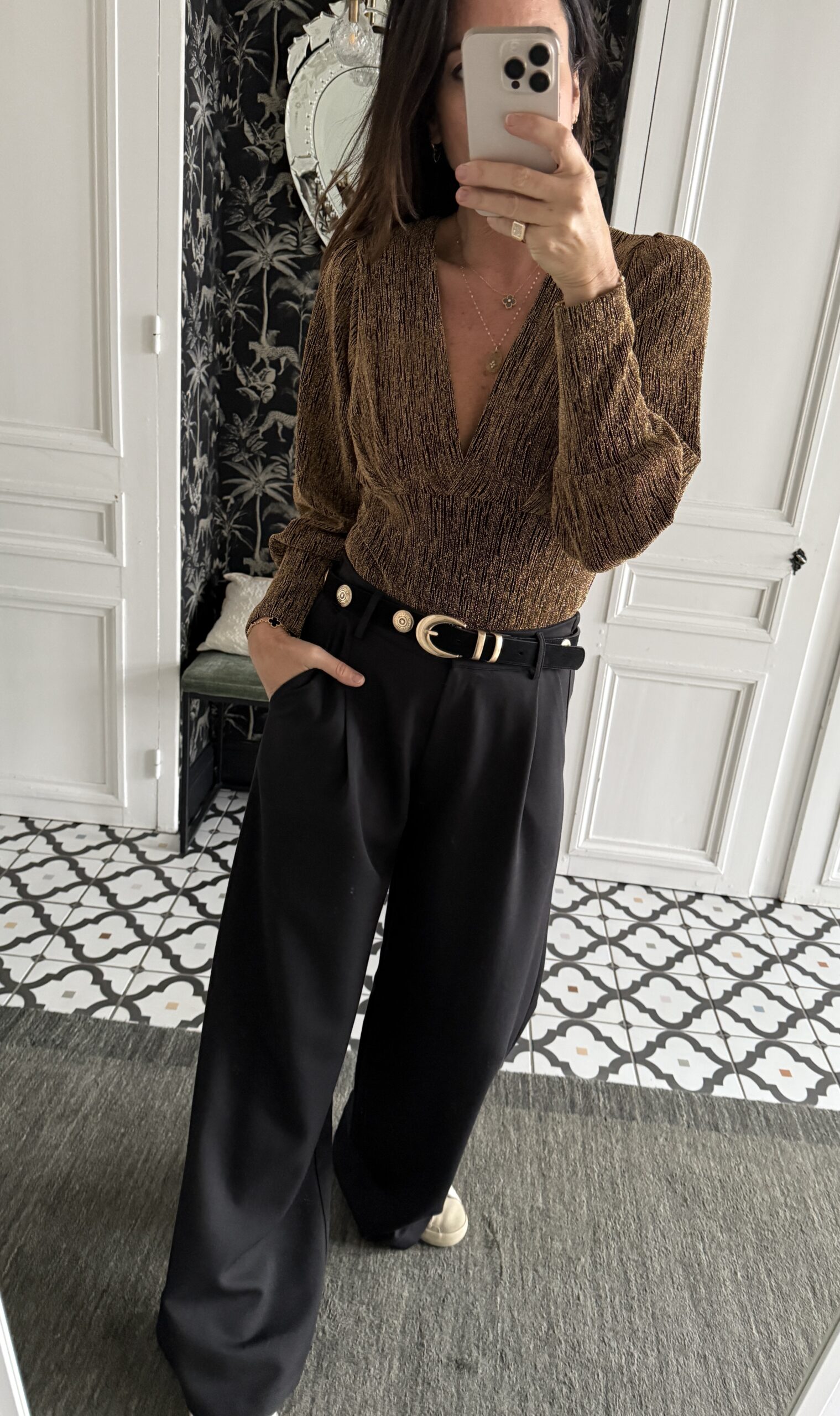 IMG_5719 pull margot alpaga épaules froncées gris