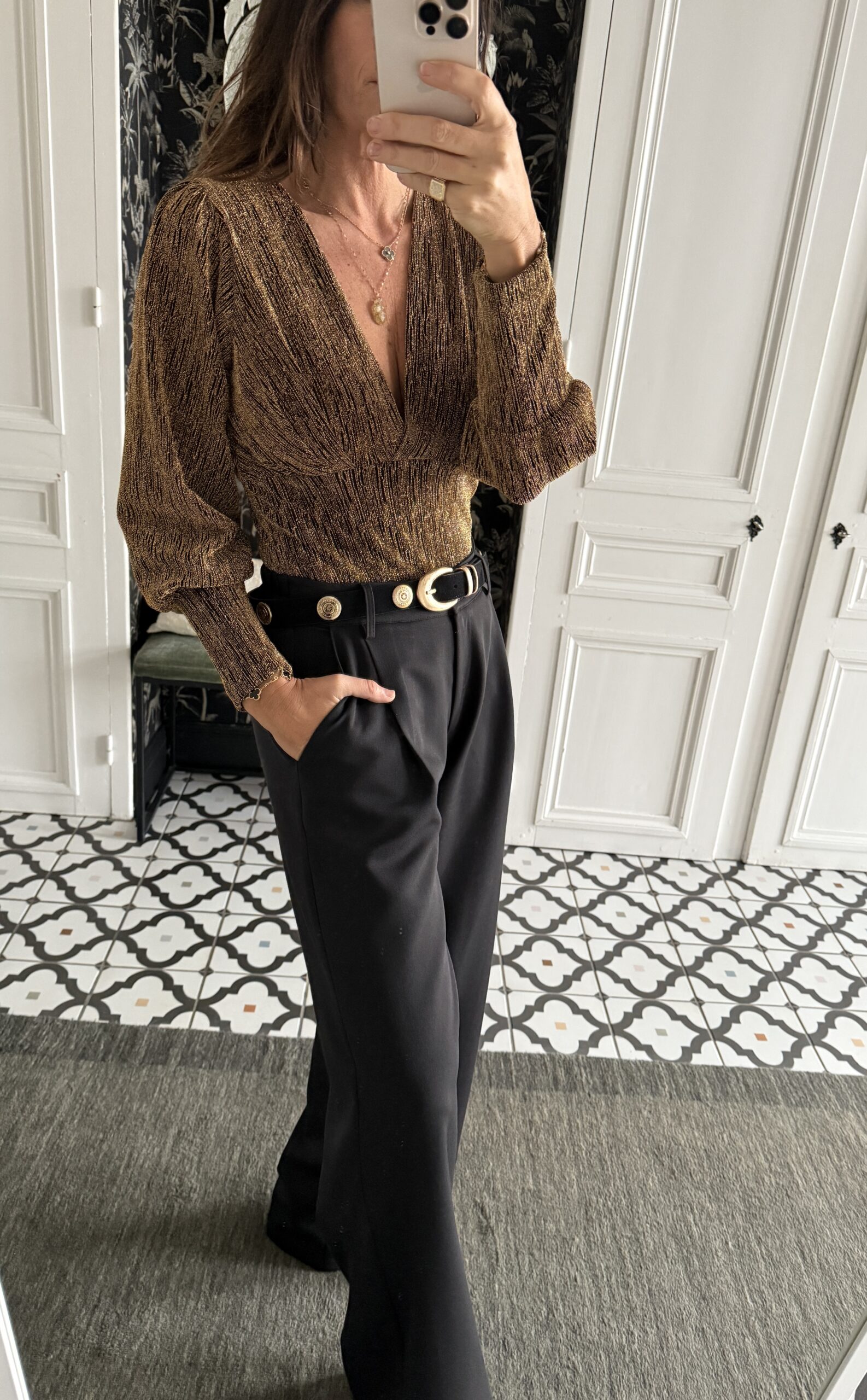 IMG_5721 pull margot alpaga épaules froncées gris