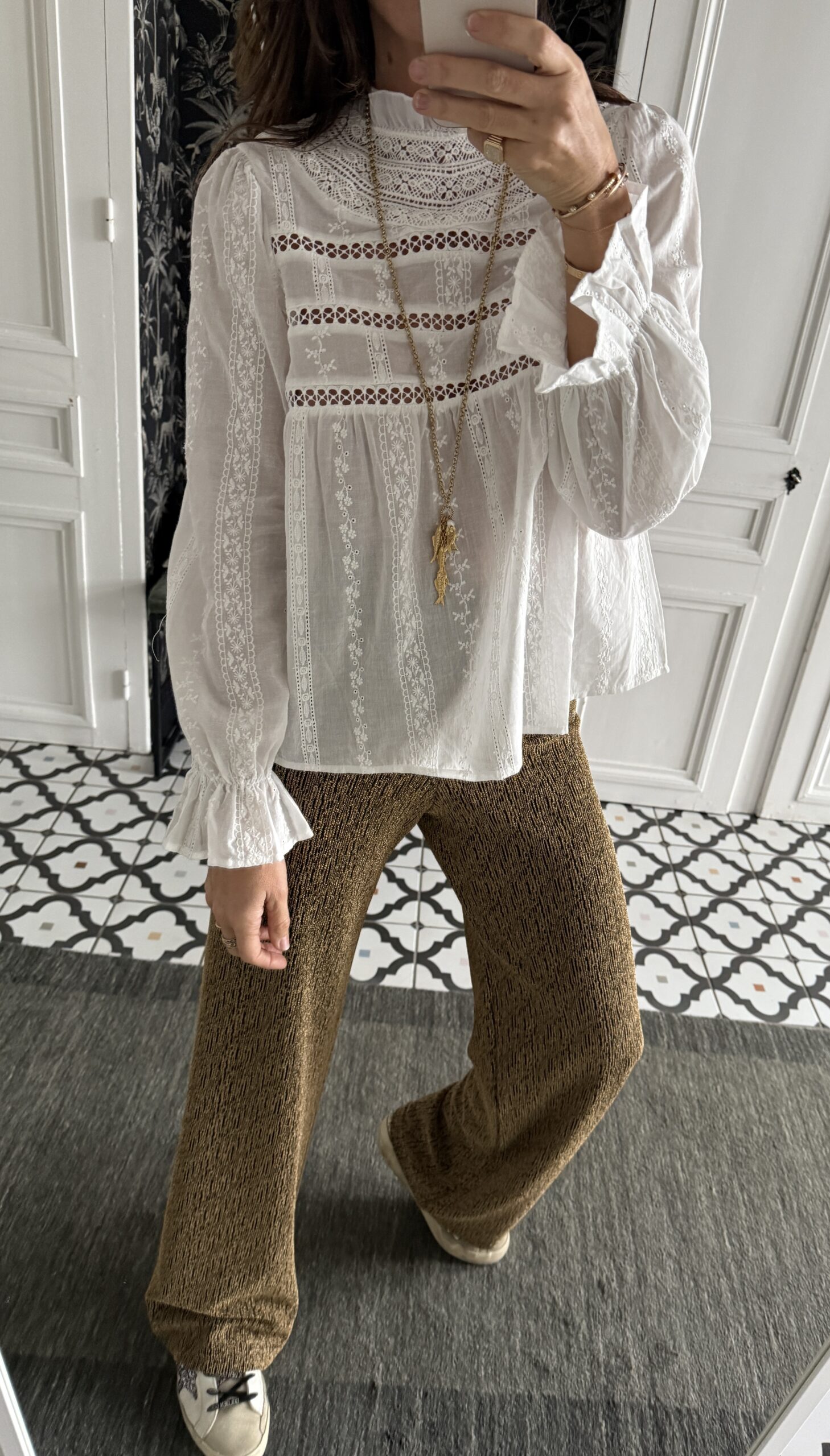 IMG_5803 pull margot alpaga épaules froncées gris