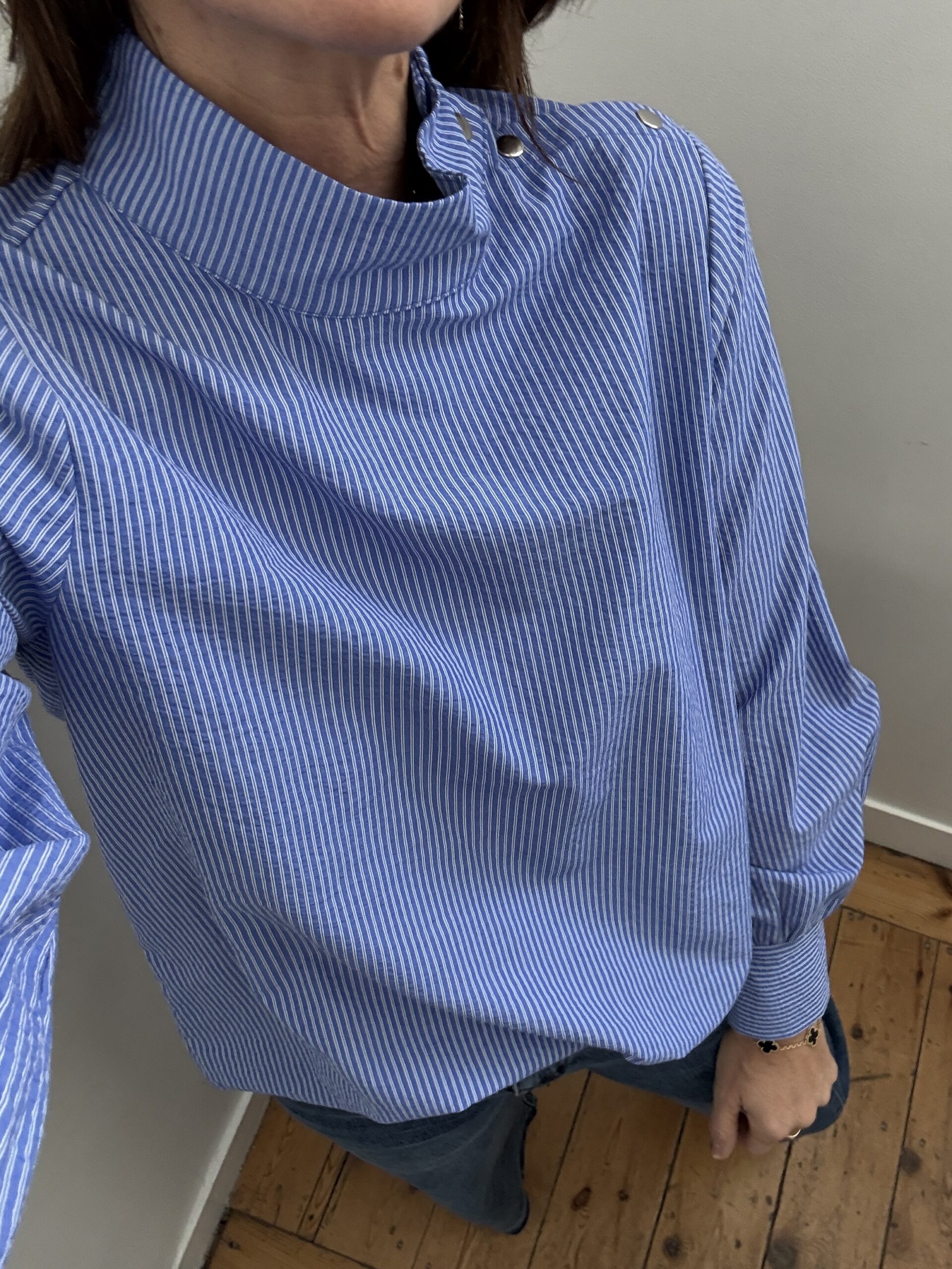 IMG_6776 pull coralie kid mohair marine