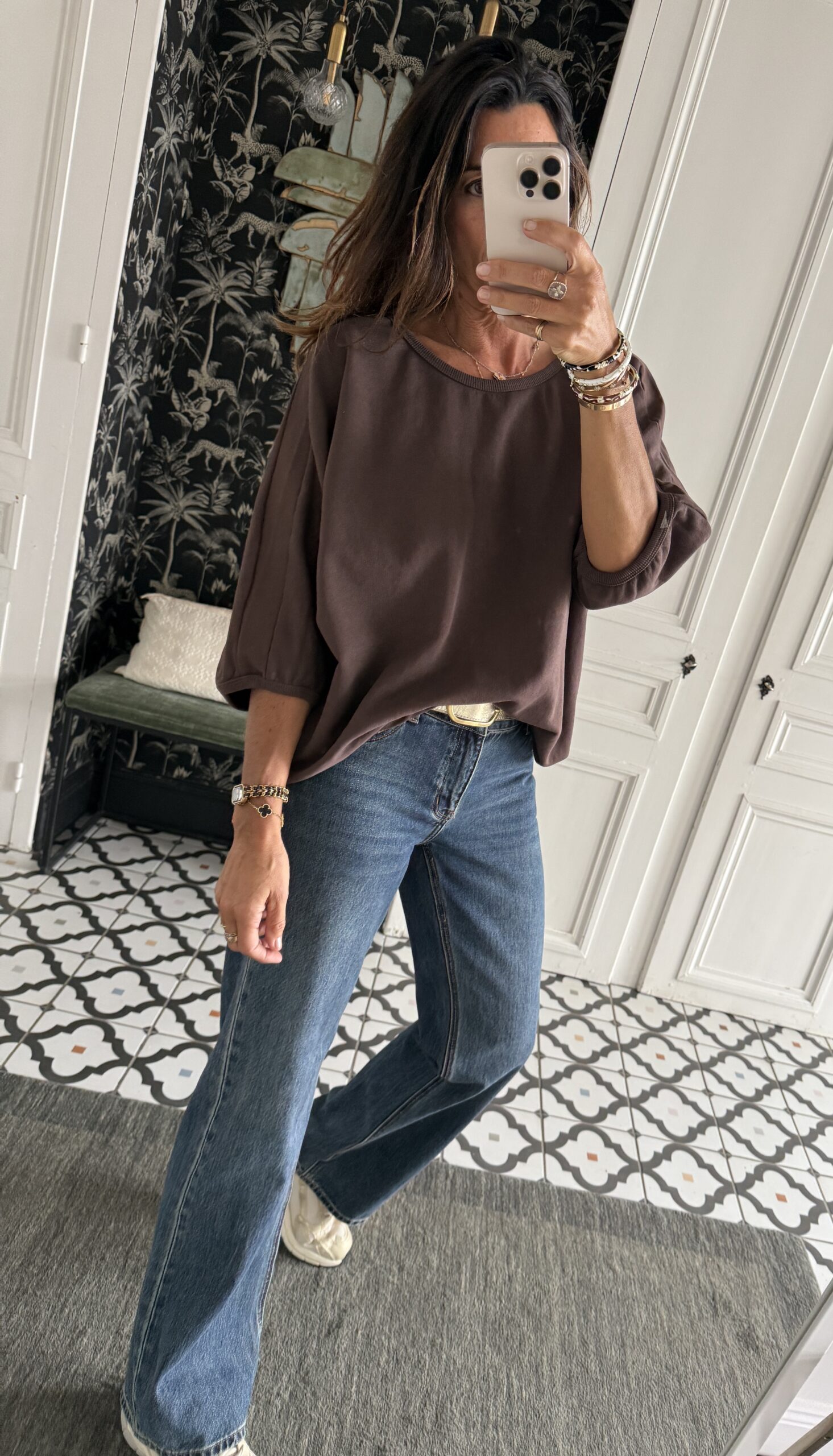 blouse dentelle écru manches évasées