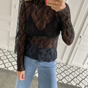 top dentelle noir