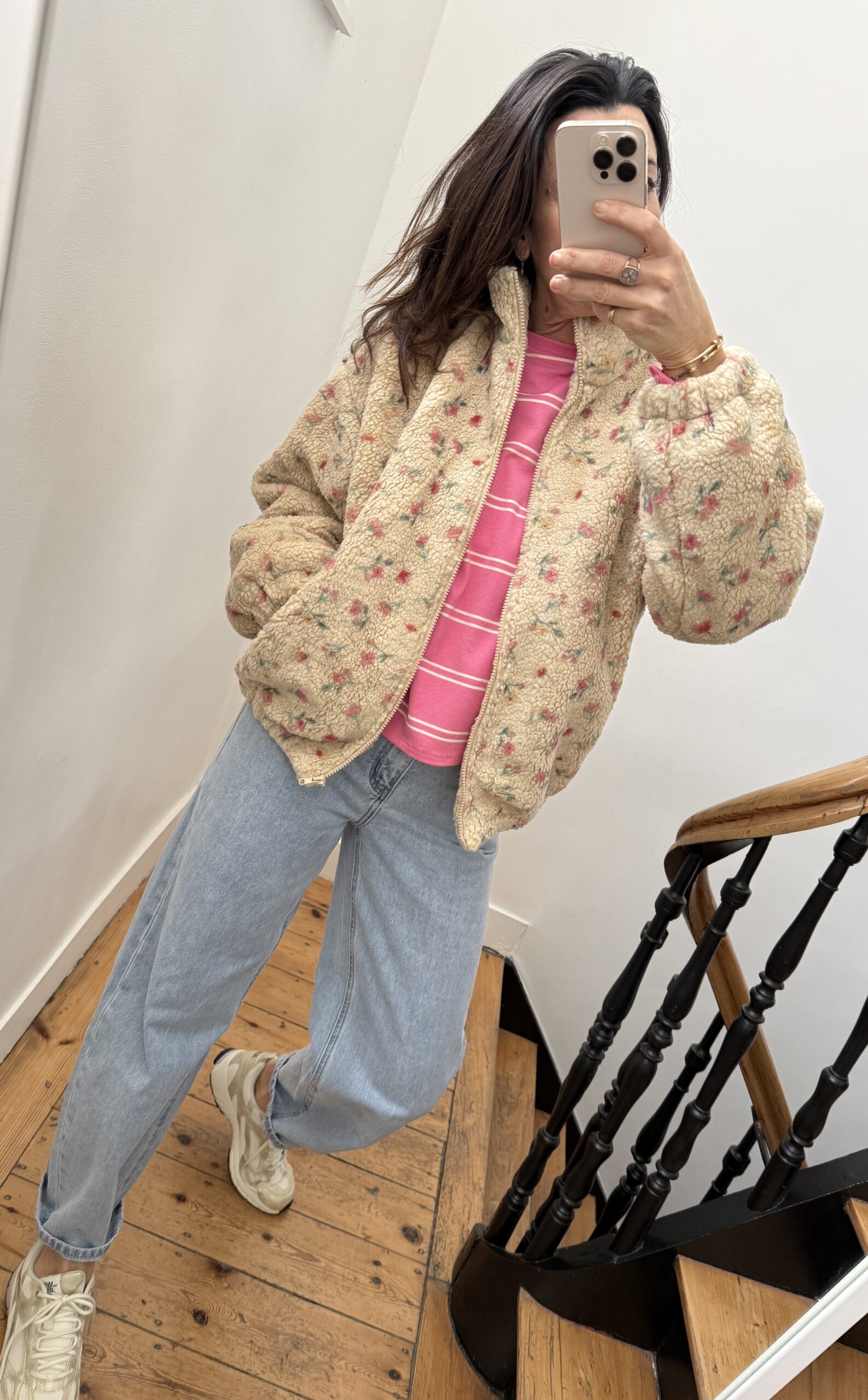 IMG_8159 2 blouse dentelle écru col montant tulle volant