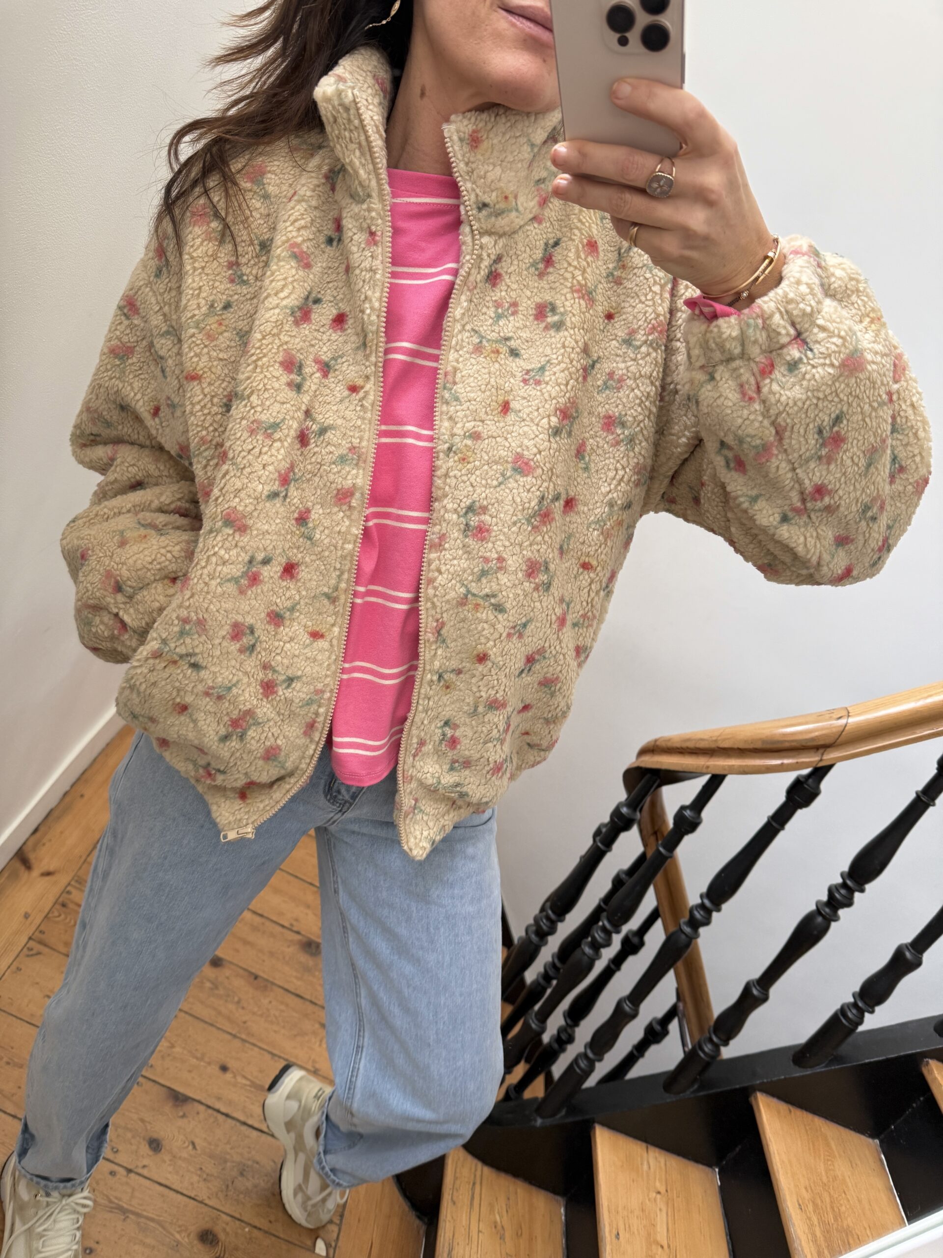 IMG_8160 2 blouse dentelle écru col montant tulle volant