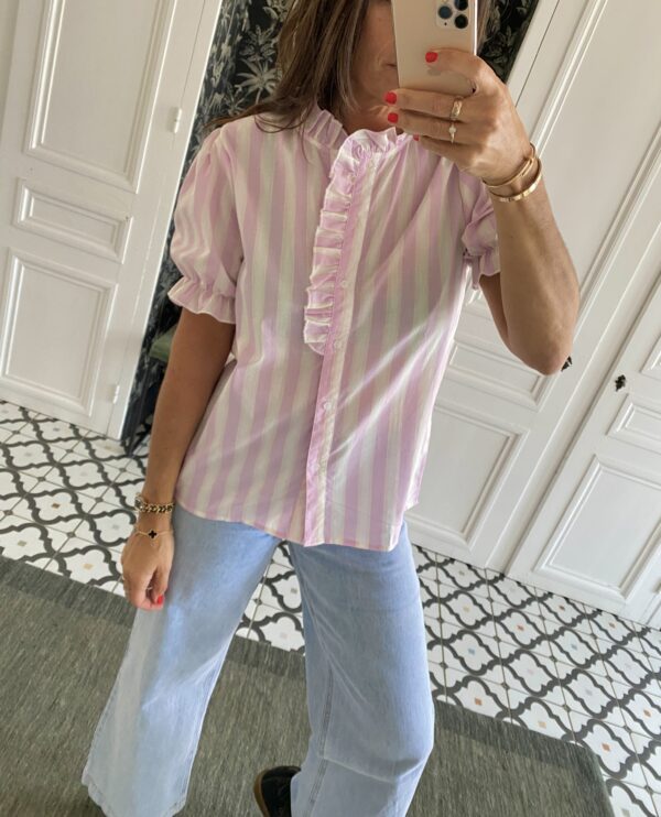 chemise manches courtes col volanté lilas rose rayée