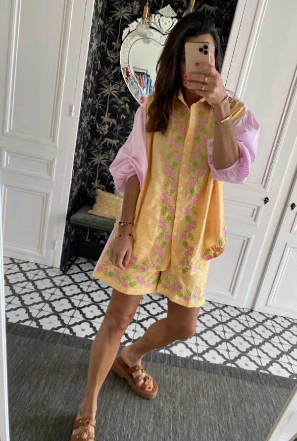 chemise manches courtes col volanté lilas rose rayée