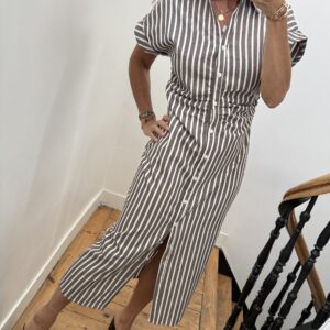 tee shirt volants épaules noir