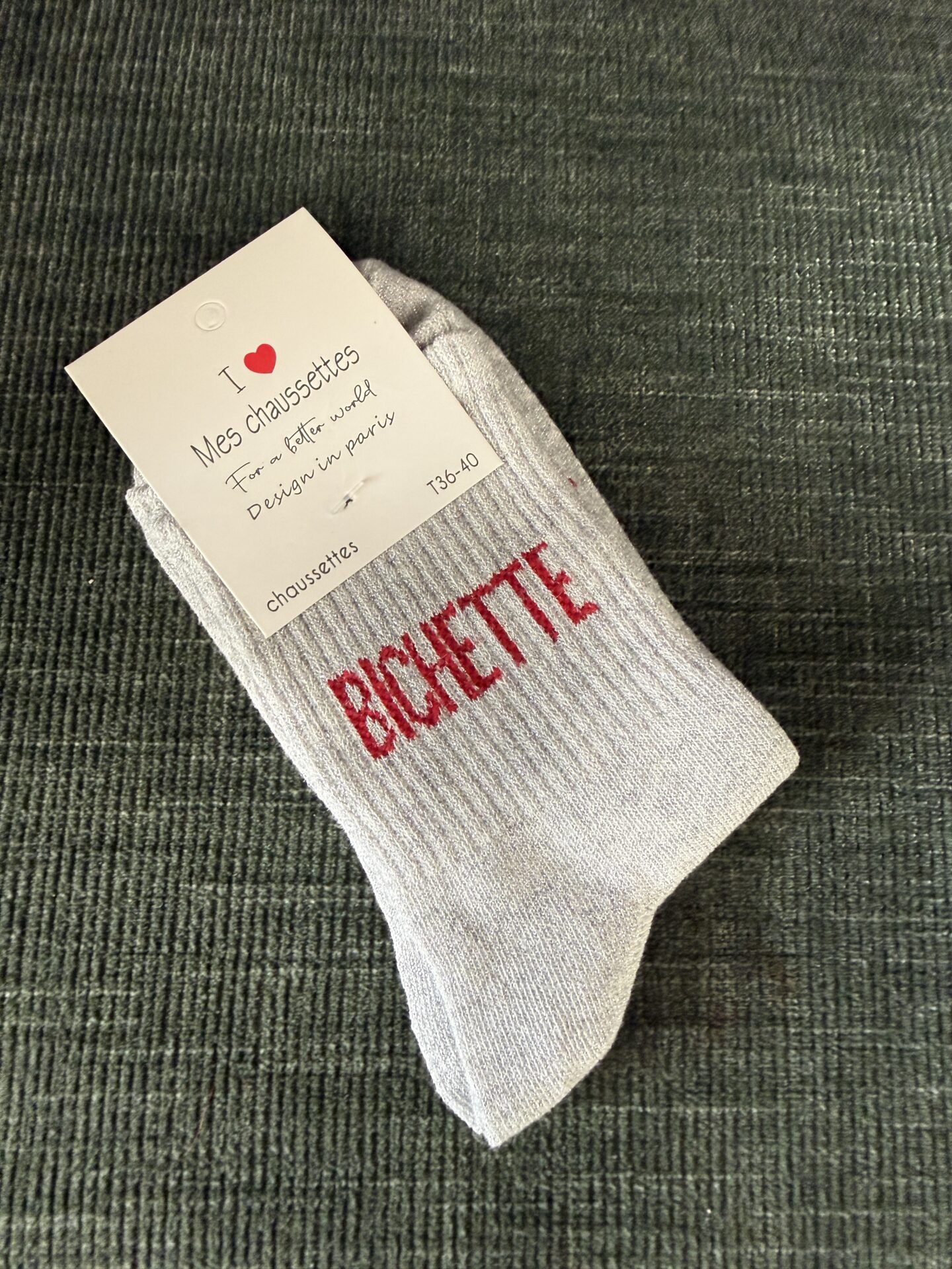 chaussettes bichette lurex gris clair et rouge