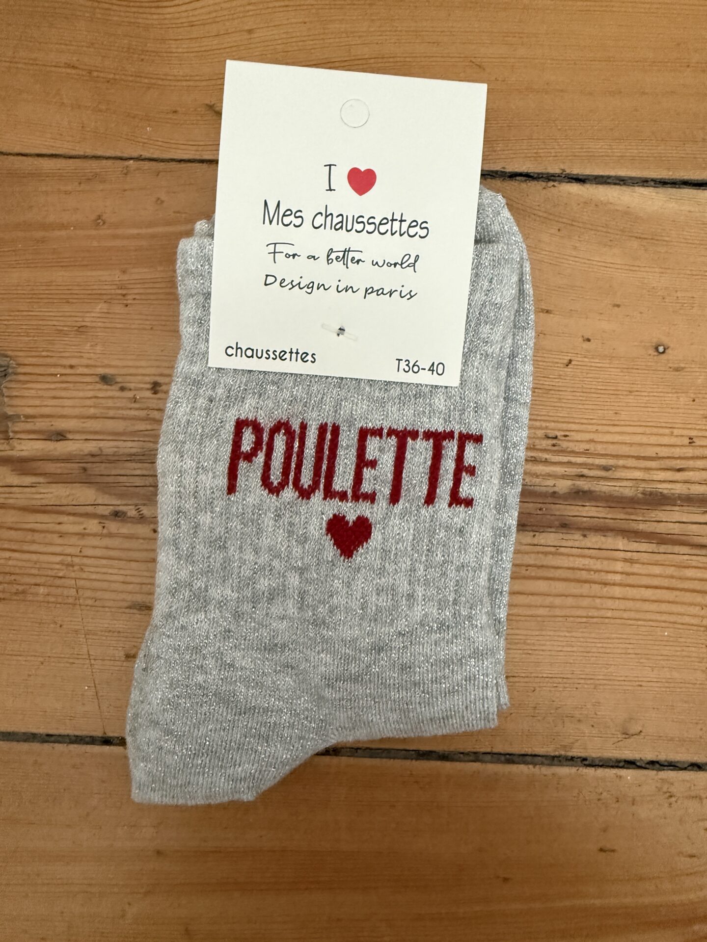 chaussettes bichette lurex gris clair et rouge